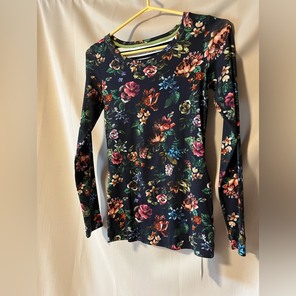 Marc Cain Sport Top size 34 / S - Picture 2 of 8